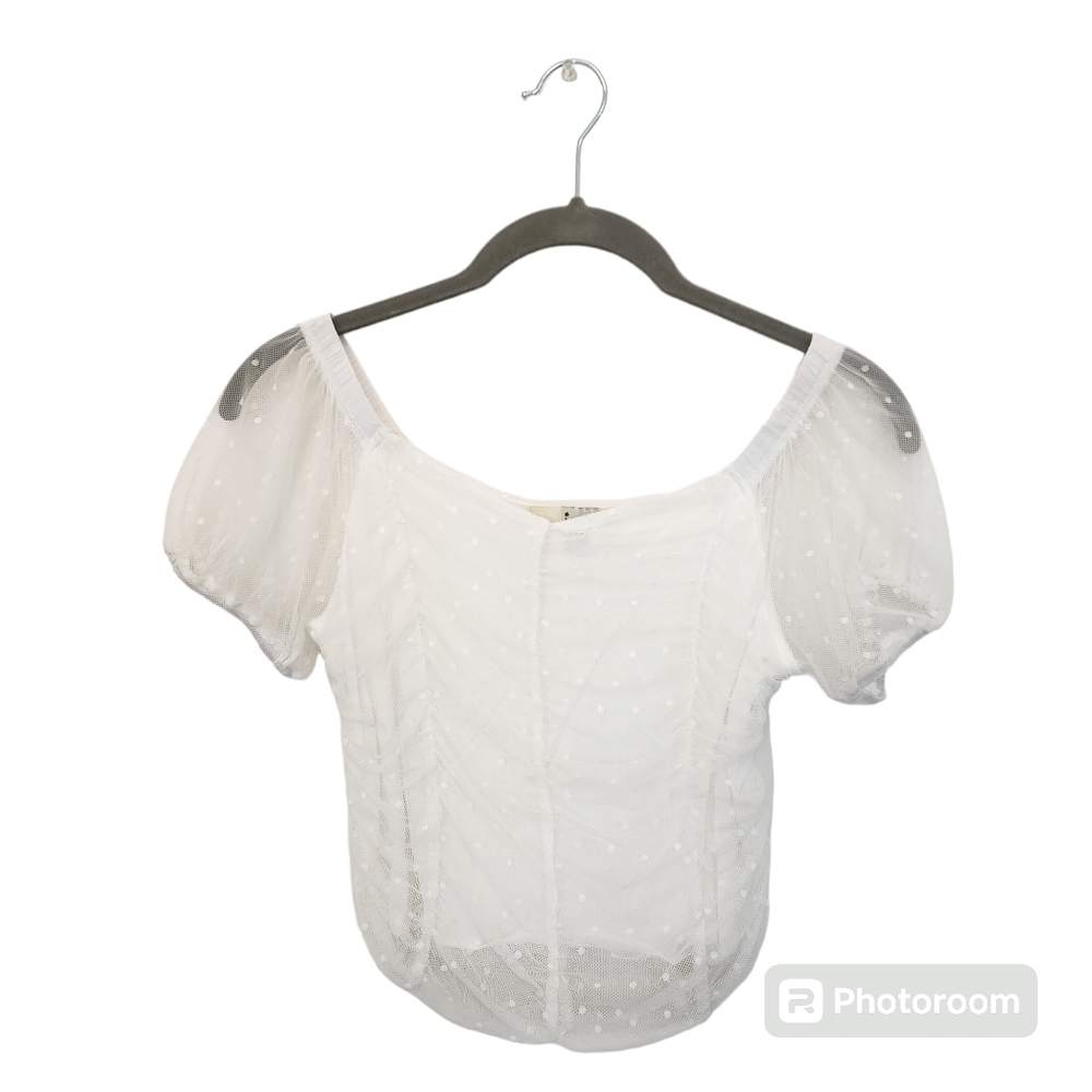White mesh cap sleeve top